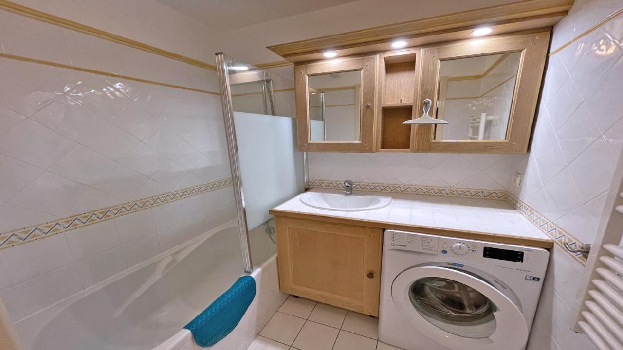 Appartement Les Pins Bleus A8 Sainte-Maxime Eksteriør bilde
