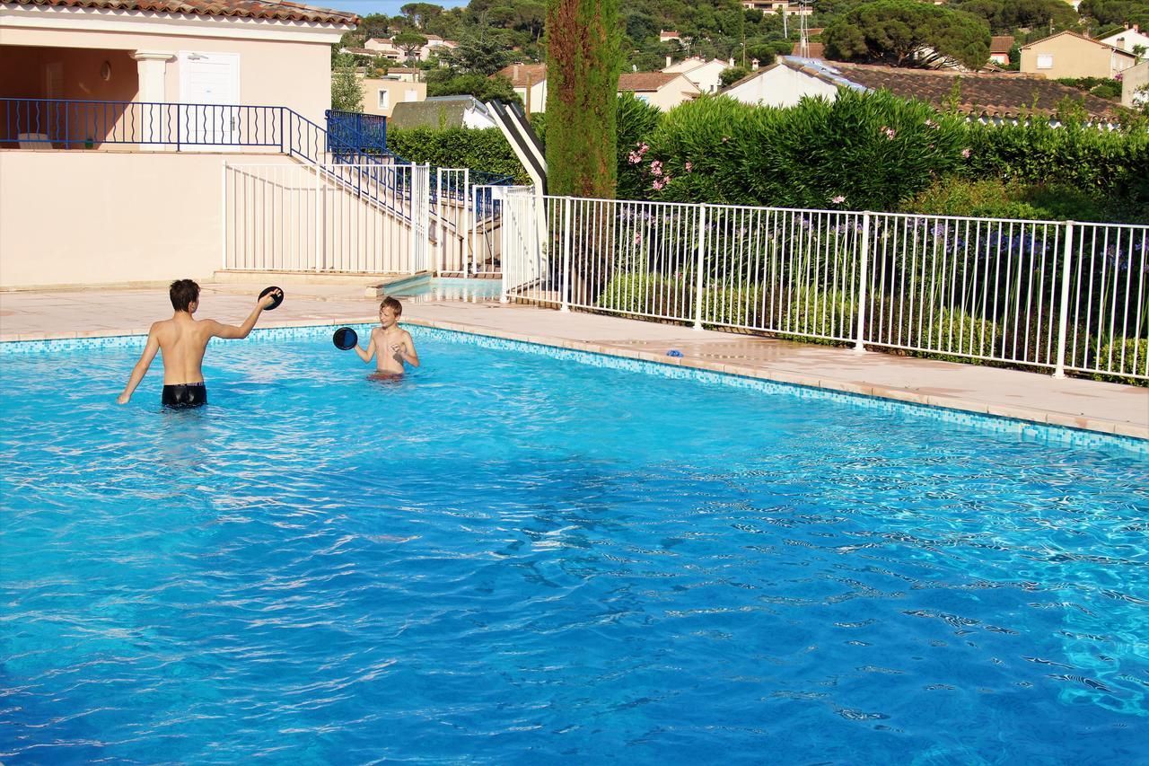 Appartement Les Pins Bleus A8 Sainte-Maxime Eksteriør bilde